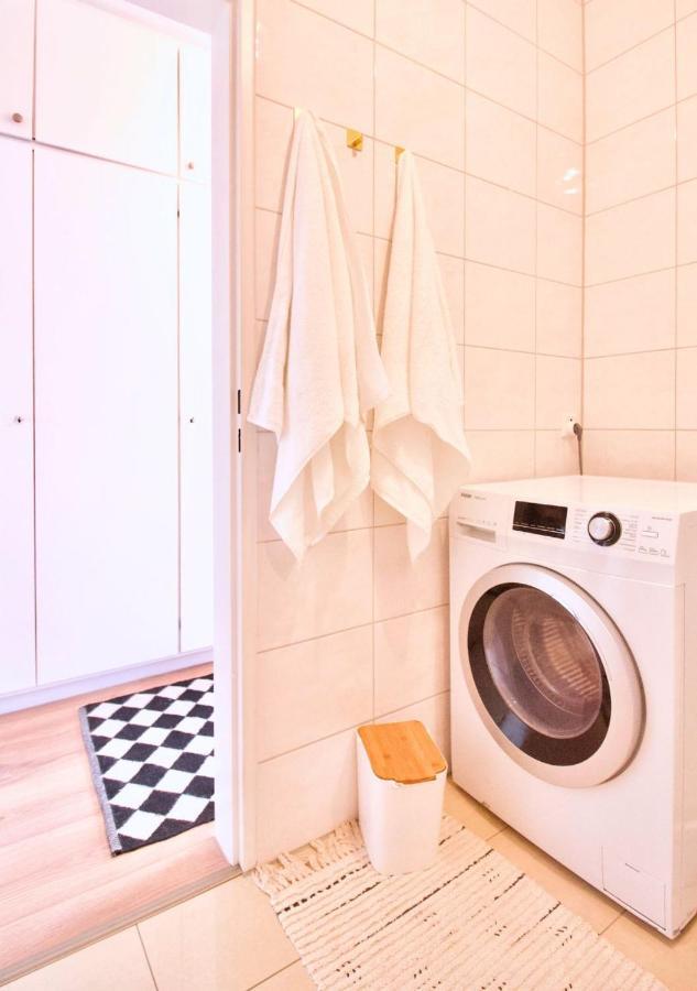 Apartment Mit Balkon - Netflix - Nahe Messe Duesseldorf Krefeld Eksteriør bilde