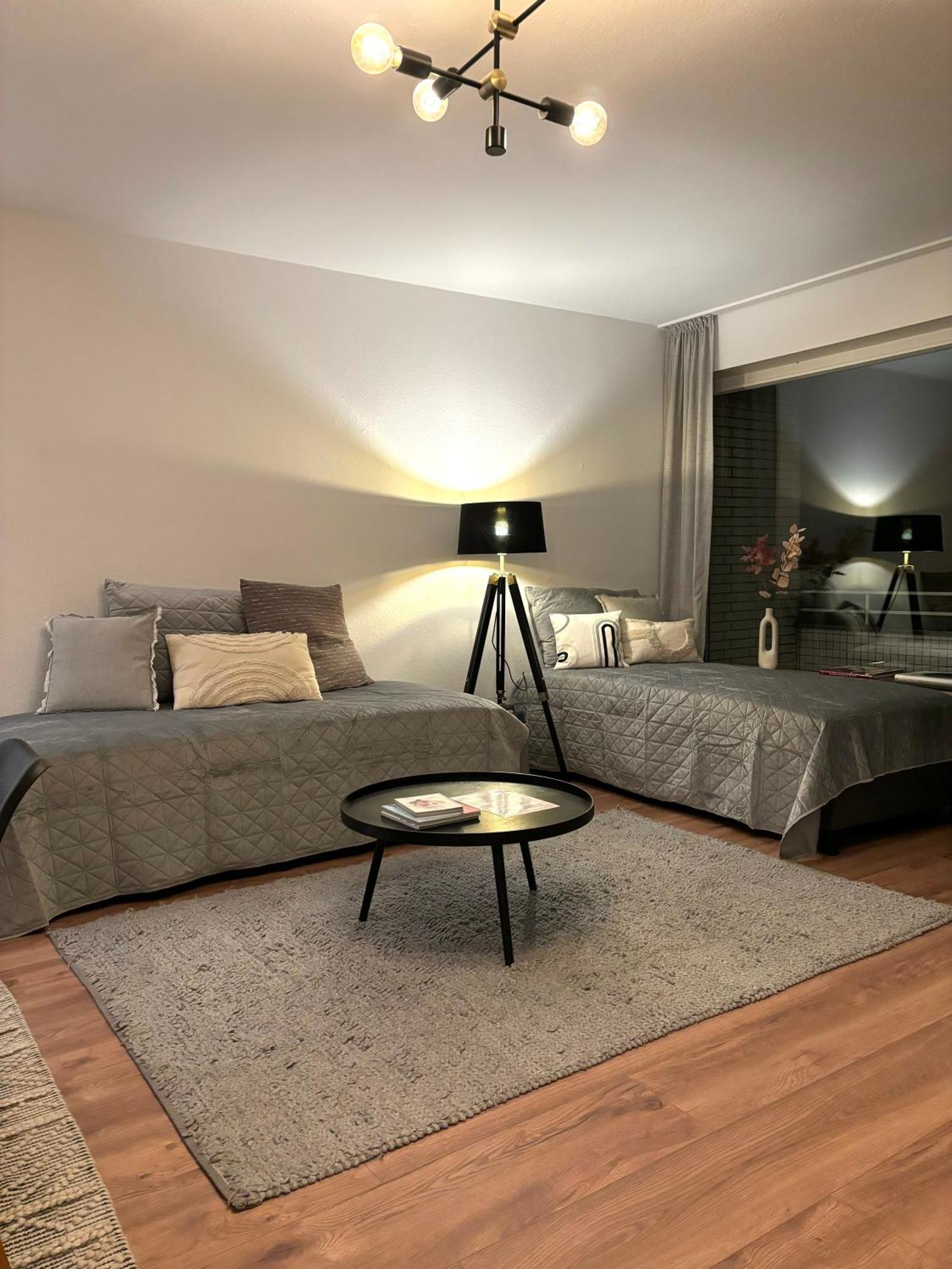 Apartment Mit Balkon - Netflix - Nahe Messe Duesseldorf Krefeld Eksteriør bilde